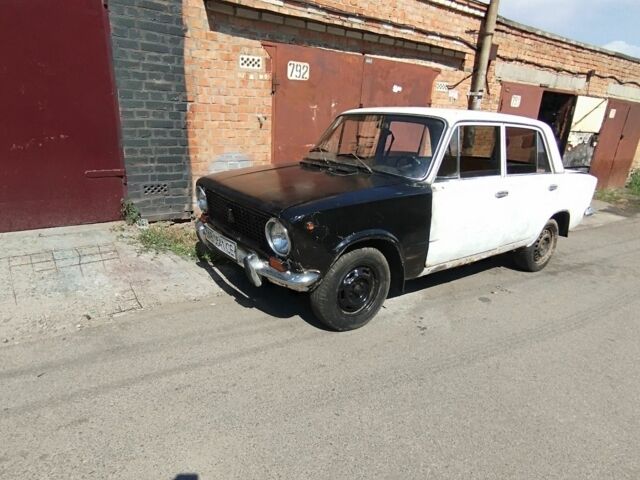 Белый ВАЗ 2101, объемом двигателя 1.2 л и пробегом 111 тыс. км за 800 $, фото 8 на Automoto.ua