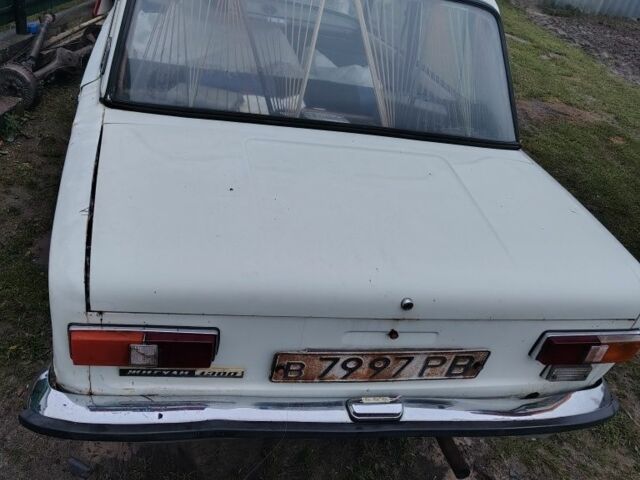 Белый ВАЗ 2101, объемом двигателя 1 л и пробегом 90 тыс. км за 500 $, фото 6 на Automoto.ua