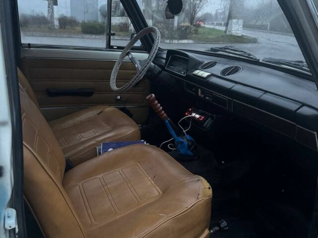 Белый ВАЗ 2101, объемом двигателя 1.5 л и пробегом 150 тыс. км за 600 $, фото 4 на Automoto.ua