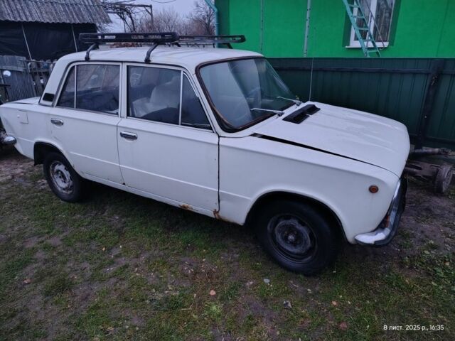 Белый ВАЗ 2101, объемом двигателя 1 л и пробегом 90 тыс. км за 500 $, фото 1 на Automoto.ua