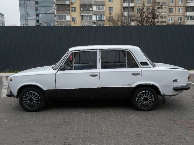 Белый ВАЗ 2101, объемом двигателя 0 л и пробегом 222 тыс. км за 350 $, фото 7 на Automoto.ua