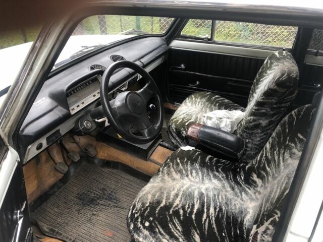Белый ВАЗ 2101, объемом двигателя 1.2 л и пробегом 3 тыс. км за 521 $, фото 6 на Automoto.ua
