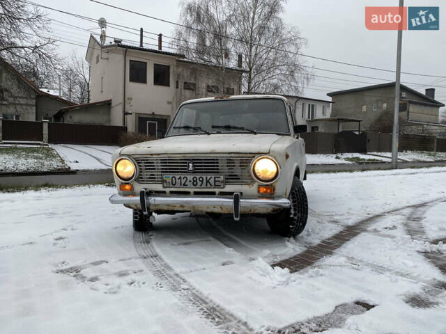 Белый ВАЗ 2101, объемом двигателя 1.2 л и пробегом 54 тыс. км за 425 $, фото 2 на Automoto.ua