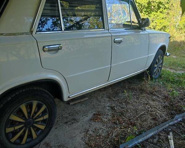 Білий ВАЗ 2101, об'ємом двигуна 1.2 л та пробігом 700 тис. км за 1300 $, фото 8 на Automoto.ua
