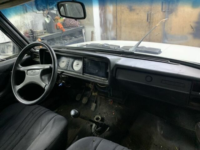 Белый ВАЗ 2101, объемом двигателя 0 л и пробегом 100 тыс. км за 473 $, фото 2 на Automoto.ua