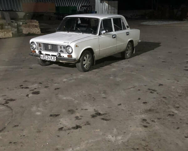 Білий ВАЗ 2101, об'ємом двигуна 1.45 л та пробігом 26 тис. км за 400 $, фото 4 на Automoto.ua