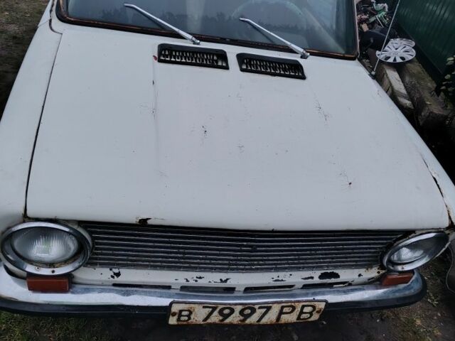 Белый ВАЗ 2101, объемом двигателя 1 л и пробегом 90 тыс. км за 500 $, фото 4 на Automoto.ua