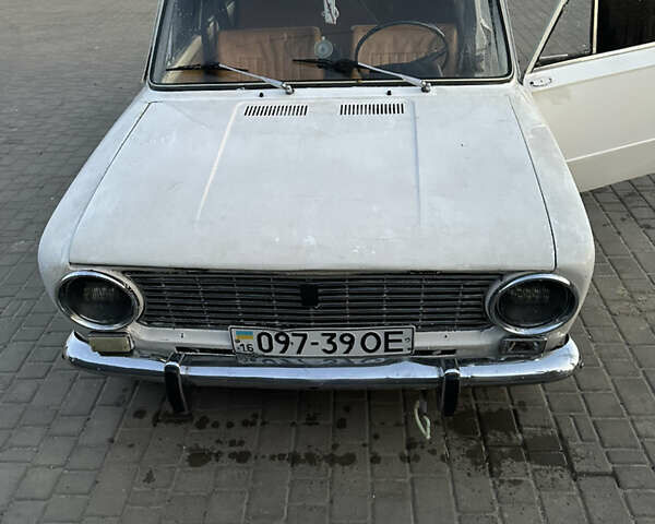 Білий ВАЗ 2101, об'ємом двигуна 1.7 л та пробігом 200 тис. км за 481 $, фото 12 на Automoto.ua