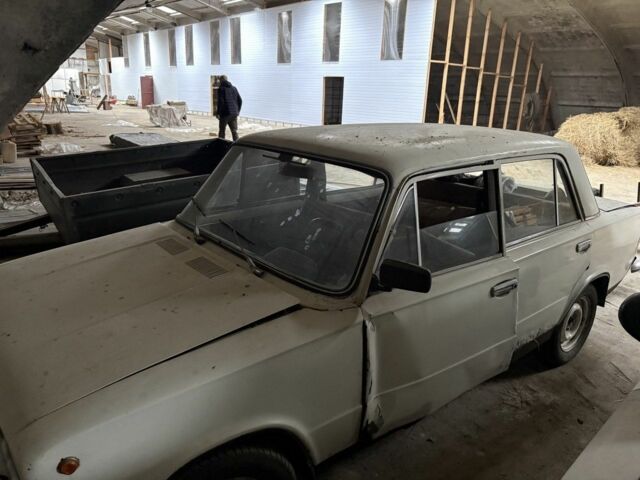 Белый ВАЗ 2101, объемом двигателя 0 л и пробегом 400 тыс. км за 120 $, фото 1 на Automoto.ua