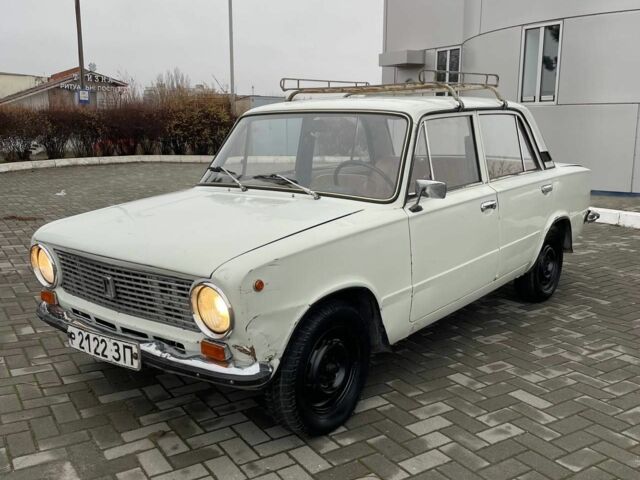 Белый ВАЗ 2101, объемом двигателя 1.3 л и пробегом 127 тыс. км за 350 $, фото 1 на Automoto.ua