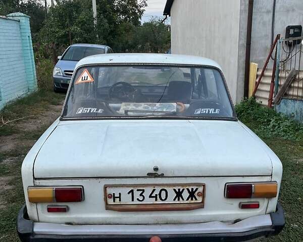 Белый ВАЗ 2101, объемом двигателя 0 л и пробегом 100 тыс. км за 600 $, фото 4 на Automoto.ua