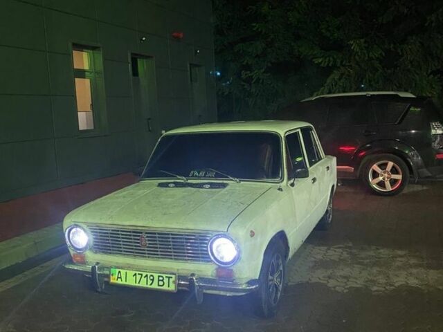 Белый ВАЗ 2101, объемом двигателя 1.2 л и пробегом 777 тыс. км за 500 $, фото 1 на Automoto.ua