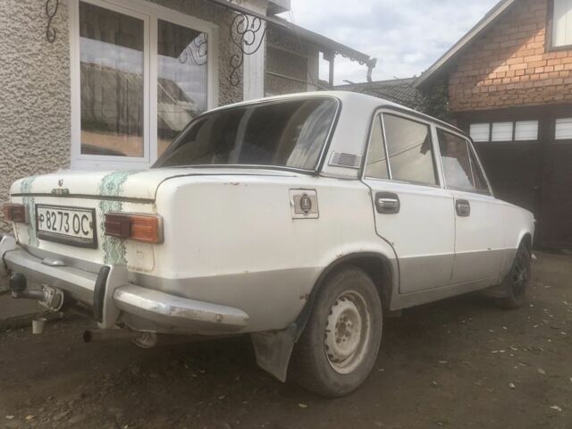 Белый ВАЗ 2101, объемом двигателя 1.2 л и пробегом 130 тыс. км за 600 $, фото 5 на Automoto.ua