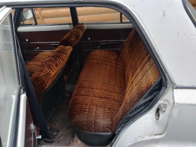 Белый ВАЗ 2101, объемом двигателя 1.3 л и пробегом 125 тыс. км за 480 $, фото 6 на Automoto.ua