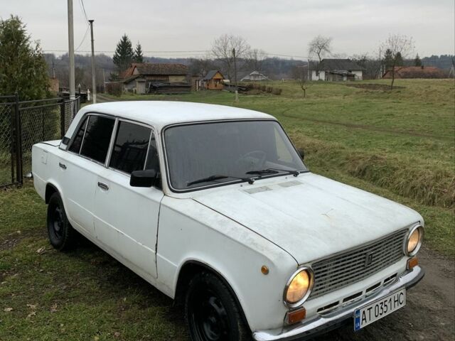 Белый ВАЗ 2101, объемом двигателя 1.3 л и пробегом 72 тыс. км за 350 $, фото 2 на Automoto.ua