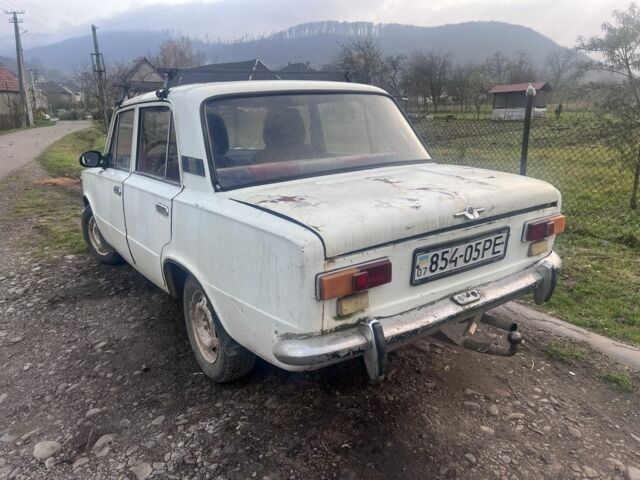 Білий ВАЗ 2101, об'ємом двигуна 1.2 л та пробігом 360 тис. км за 250 $, фото 1 на Automoto.ua
