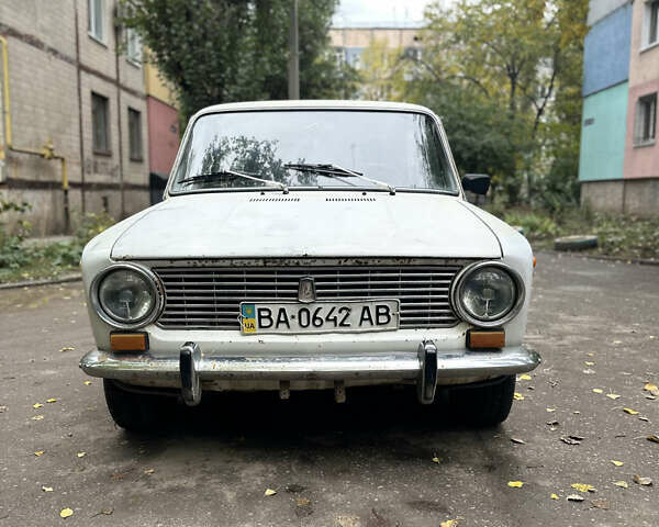 ВАЗ 2101 1979 в Кропивницком (Кировограде) на Automoto.ua Белый ВАЗ 2101, объемом двигателя 1.2 л и пробегом 48 тыс. км за 650 $, фото 1 на Automoto.ua