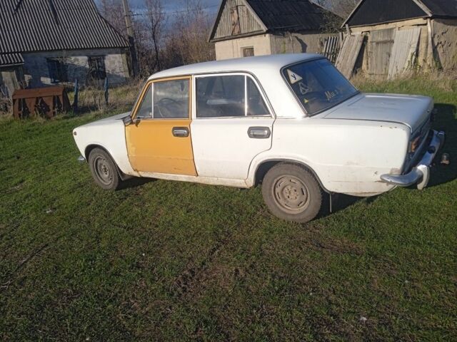 Білий ВАЗ 2101, об'ємом двигуна 0 л та пробігом 330 тис. км за 473 $, фото 1 на Automoto.ua