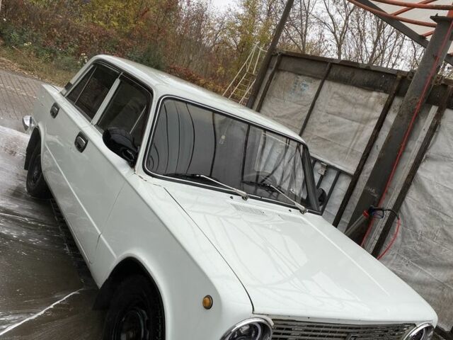 Белый ВАЗ 2101, объемом двигателя 1.2 л и пробегом 100 тыс. км за 599 $, фото 1 на Automoto.ua