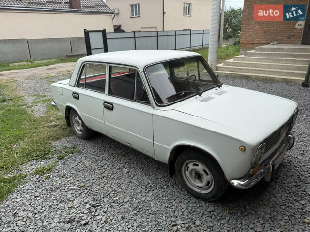 Білий ВАЗ 2101, об'ємом двигуна 1.2 л та пробігом 149 тис. км за 600 $, фото 2 на Automoto.ua