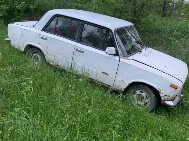 Белый ВАЗ 2101, объемом двигателя 1.5 л и пробегом 3 тыс. км за 300 $, фото 3 на Automoto.ua
