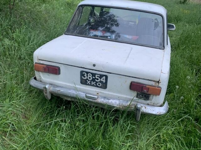 Белый ВАЗ 2101, объемом двигателя 1.5 л и пробегом 3 тыс. км за 300 $, фото 7 на Automoto.ua