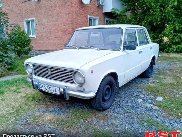 Белый ВАЗ 2101, объемом двигателя 1.2 л и пробегом 100 тыс. км за 750 $, фото 3 на Automoto.ua