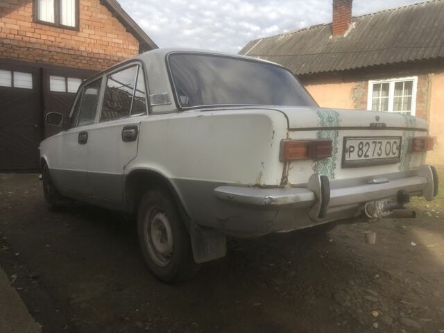 Белый ВАЗ 2101, объемом двигателя 1.2 л и пробегом 130 тыс. км за 600 $, фото 4 на Automoto.ua