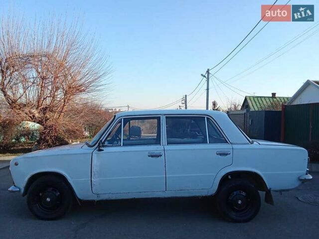 Белый ВАЗ 2101, объемом двигателя 1.2 л и пробегом 100 тыс. км за 600 $, фото 4 на Automoto.ua
