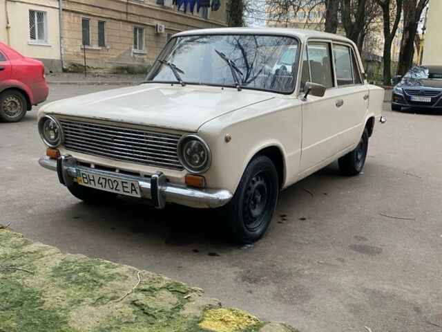 Белый ВАЗ 2101, объемом двигателя 0 л и пробегом 200 тыс. км за 550 $, фото 1 на Automoto.ua