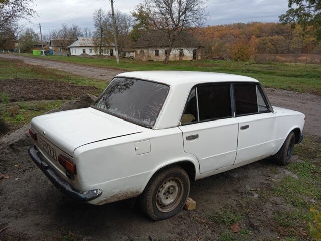 Белый ВАЗ 2101, объемом двигателя 1.3 л и пробегом 456 тыс. км за 297 $, фото 2 на Automoto.ua