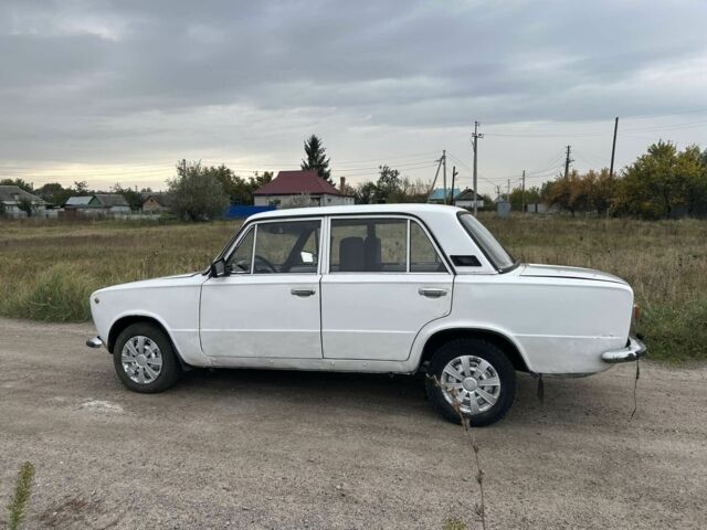 Білий ВАЗ 2101, об'ємом двигуна 0 л та пробігом 100 тис. км за 442 $, фото 4 на Automoto.ua