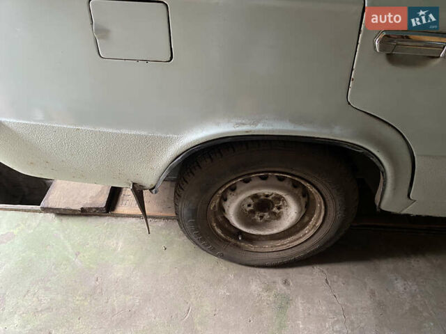 ВАЗ 2101 1980 в Смеле на Automoto.ua Белый ВАЗ 2101, объемом двигателя 1.2 л и пробегом 42 тыс. км за 500 $, фото 6 на Automoto.ua