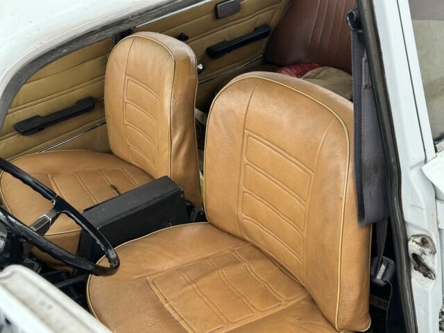 Белый ВАЗ 2101, объемом двигателя 0 л и пробегом 150 тыс. км за 350 $, фото 7 на Automoto.ua