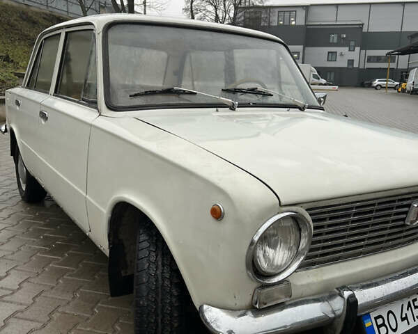 Белый ВАЗ 2101, объемом двигателя 1.2 л и пробегом 33 тыс. км за 777 $, фото 6 на Automoto.ua