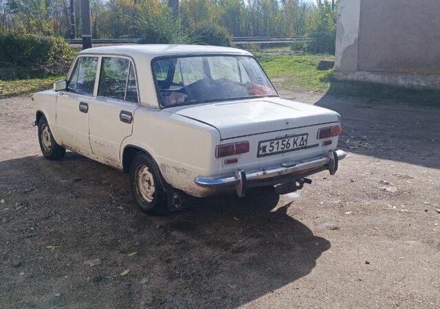Білий ВАЗ 2101, об'ємом двигуна 1.3 л та пробігом 290 тис. км за 951 $, фото 3 на Automoto.ua