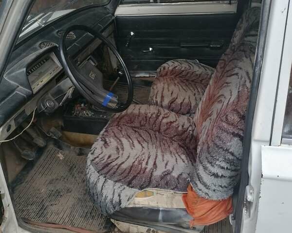 Белый ВАЗ 2101, объемом двигателя 1.3 л и пробегом 236 тыс. км за 370 $, фото 3 на Automoto.ua