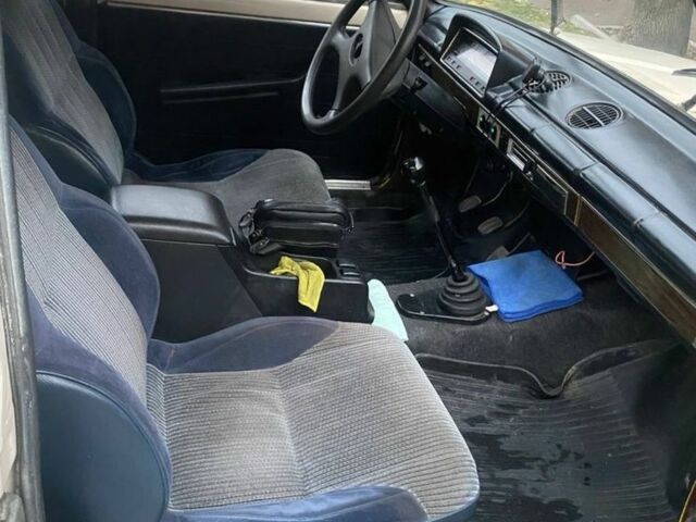 Белый ВАЗ 2101, объемом двигателя 0 л и пробегом 200 тыс. км за 550 $, фото 3 на Automoto.ua