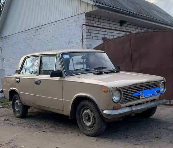 Білий ВАЗ 2101, об'ємом двигуна 0 л та пробігом 3 тис. км за 310 $, фото 1 на Automoto.ua