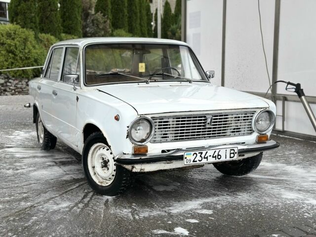 Белый ВАЗ 2101, объемом двигателя 0 л и пробегом 150 тыс. км за 350 $, фото 2 на Automoto.ua