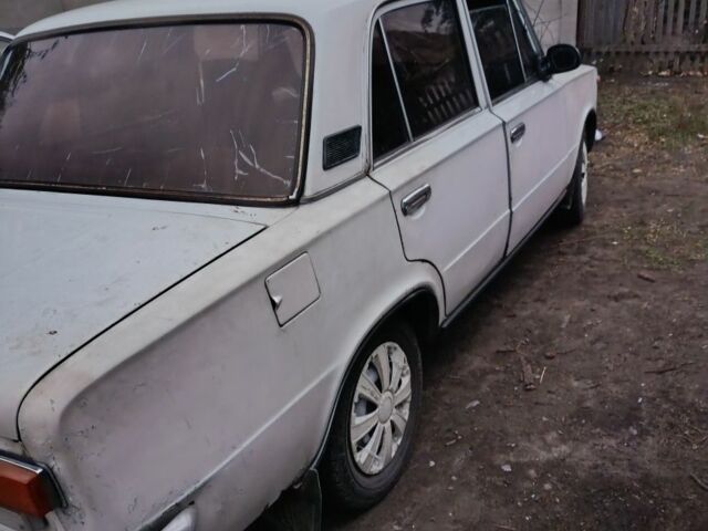 ВАЗ 2101 1980 в Лозовой на Automoto.ua Белый ВАЗ 2101, объемом двигателя 1.3 л и пробегом 250 тыс. км за 475 $, фото 1 на Automoto.ua