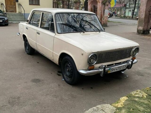 Белый ВАЗ 2101, объемом двигателя 0 л и пробегом 200 тыс. км за 550 $, фото 2 на Automoto.ua