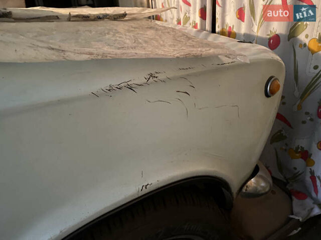 ВАЗ 2101 1980 в Смеле на Automoto.ua Белый ВАЗ 2101, объемом двигателя 1.2 л и пробегом 42 тыс. км за 500 $, фото 3 на Automoto.ua