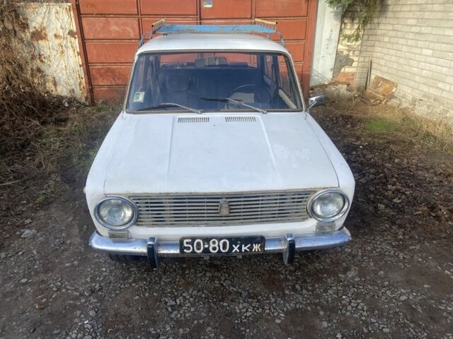 Білий ВАЗ 2101, об'ємом двигуна 1.5 л та пробігом 200 тис. км за 350 $, фото 2 на Automoto.ua