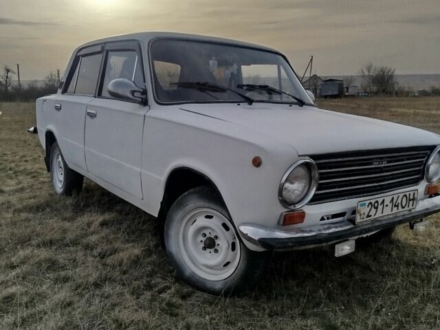 Белый ВАЗ 2101, объемом двигателя 1.3 л и пробегом 57 тыс. км за 700 $, фото 5 на Automoto.ua