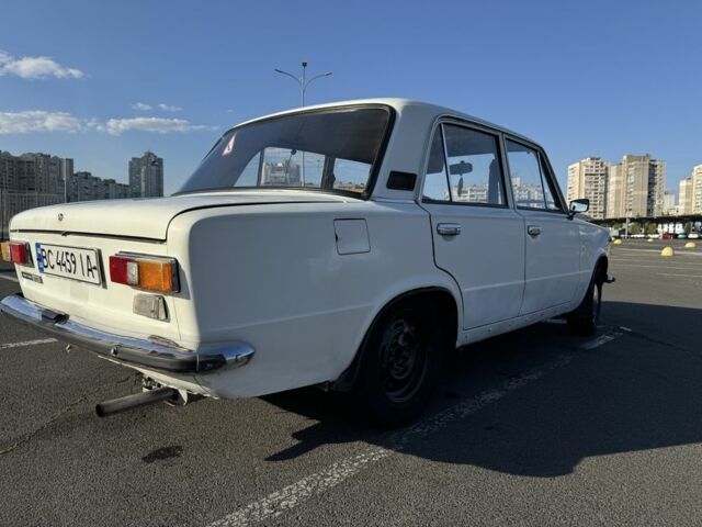 Белый ВАЗ 2101, объемом двигателя 1.3 л и пробегом 22 тыс. км за 596 $, фото 7 на Automoto.ua