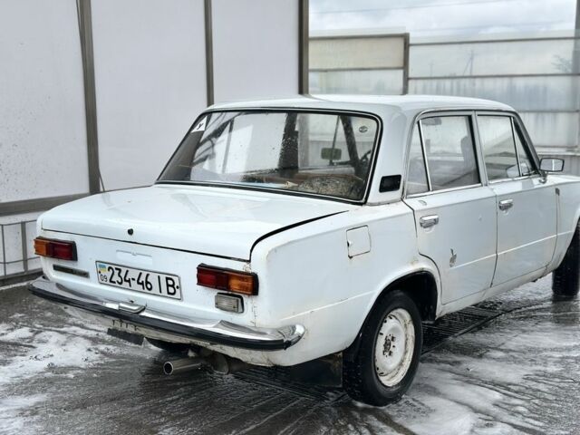 Белый ВАЗ 2101, объемом двигателя 0 л и пробегом 150 тыс. км за 350 $, фото 3 на Automoto.ua