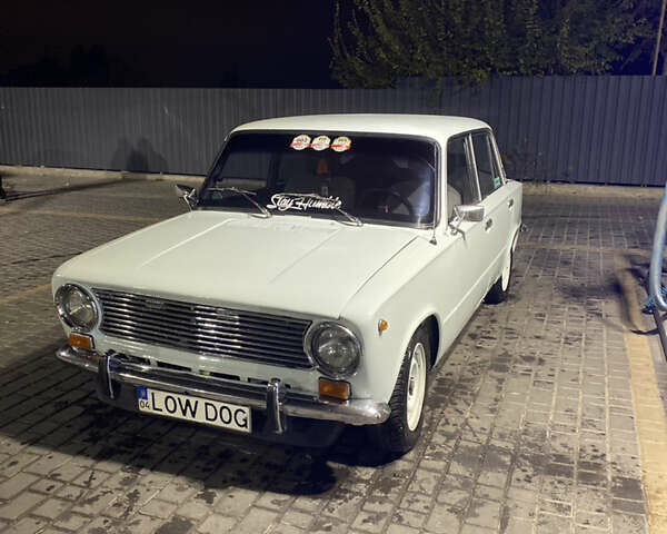 Белый ВАЗ 2101, объемом двигателя 1.5 л и пробегом 10 тыс. км за 1300 $, фото 3 на Automoto.ua