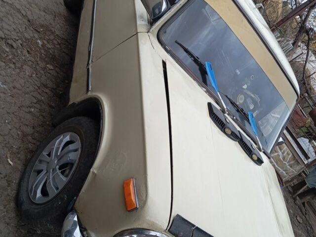 Белый ВАЗ 2101, объемом двигателя 0 л и пробегом 1000 тыс. км за 573 $, фото 1 на Automoto.ua