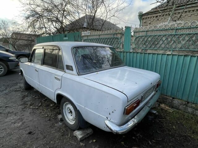 Белый ВАЗ 2101, объемом двигателя 0 л и пробегом 100 тыс. км за 589 $, фото 1 на Automoto.ua